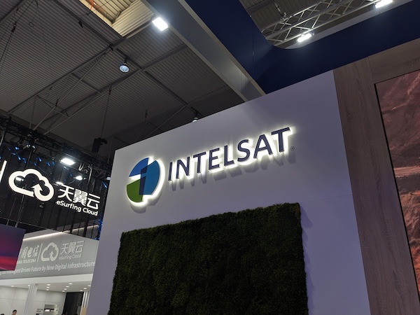 Intelsat expands OneWeb partnership in deal worth US$500m