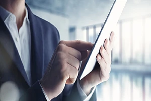 Smartphone shipments in India grew 7% in 2021, says IDC 